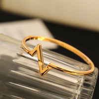[Aethel]VOLTE UPSITE DOWN BRACELET